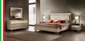 Luce Light Bedroom w/ Light